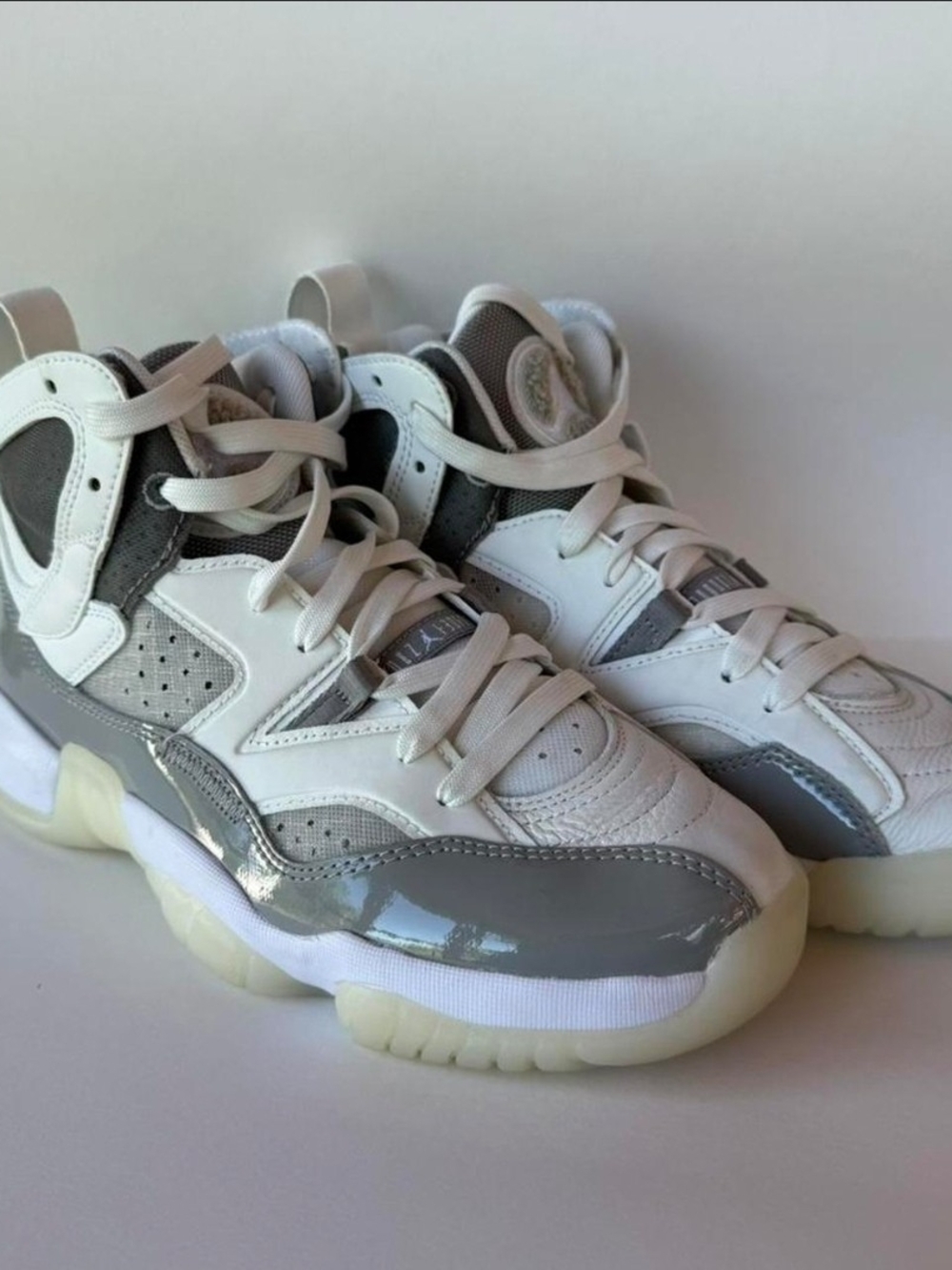 Air Jordan Jumpman Two Trey “Medium Grey” – Size 7 – Like New! 🔥
